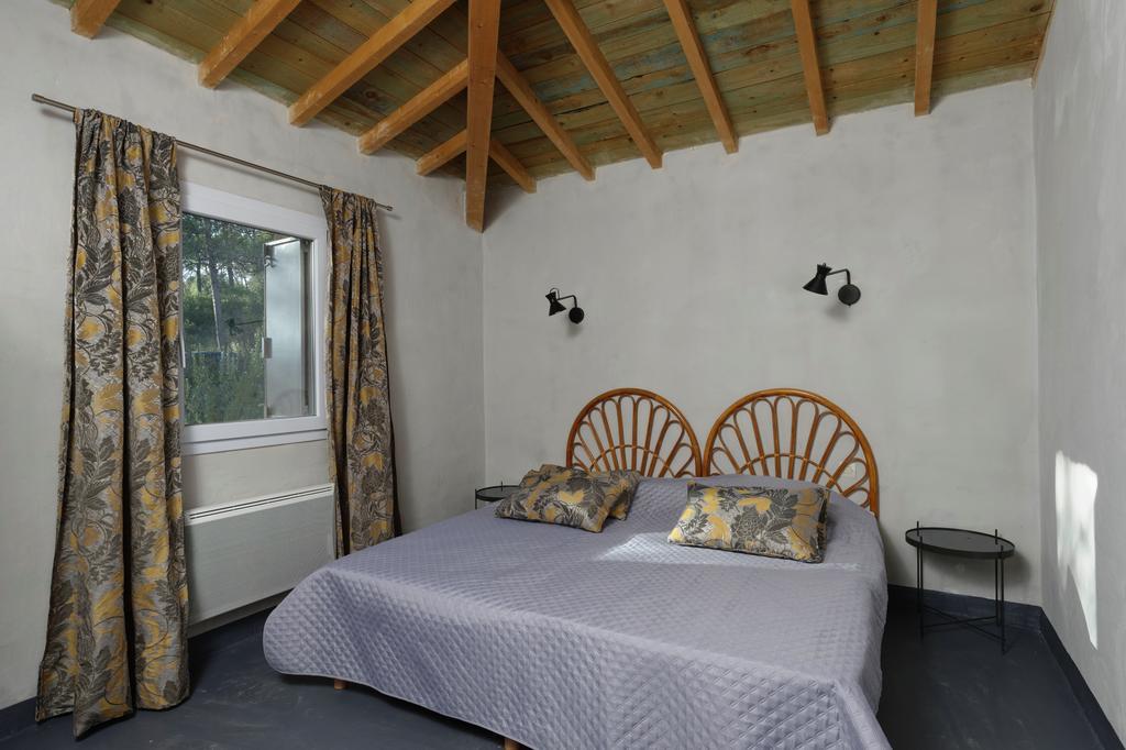 Les Lodges Du Pic Le Triadou ภายนอก รูปภาพ