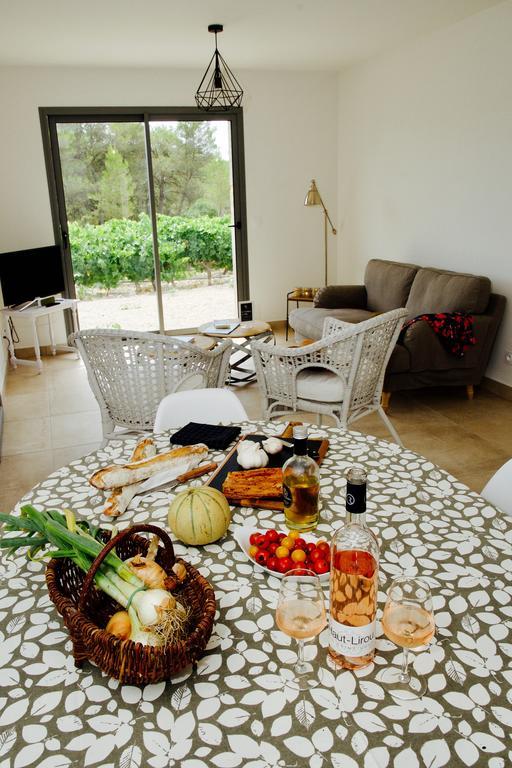 Les Lodges Du Pic Le Triadou ภายนอก รูปภาพ