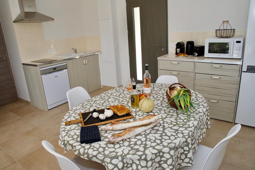 Les Lodges Du Pic Le Triadou ภายนอก รูปภาพ